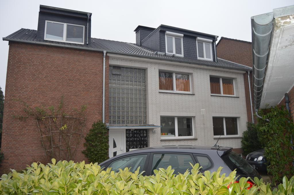Apartment Meerfeld Duisburg Buitenkant foto