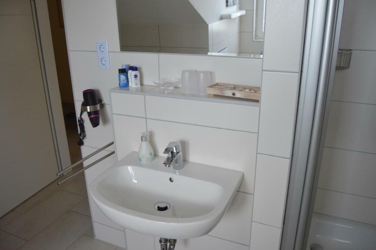 Apartment Meerfeld Duisburg Buitenkant foto